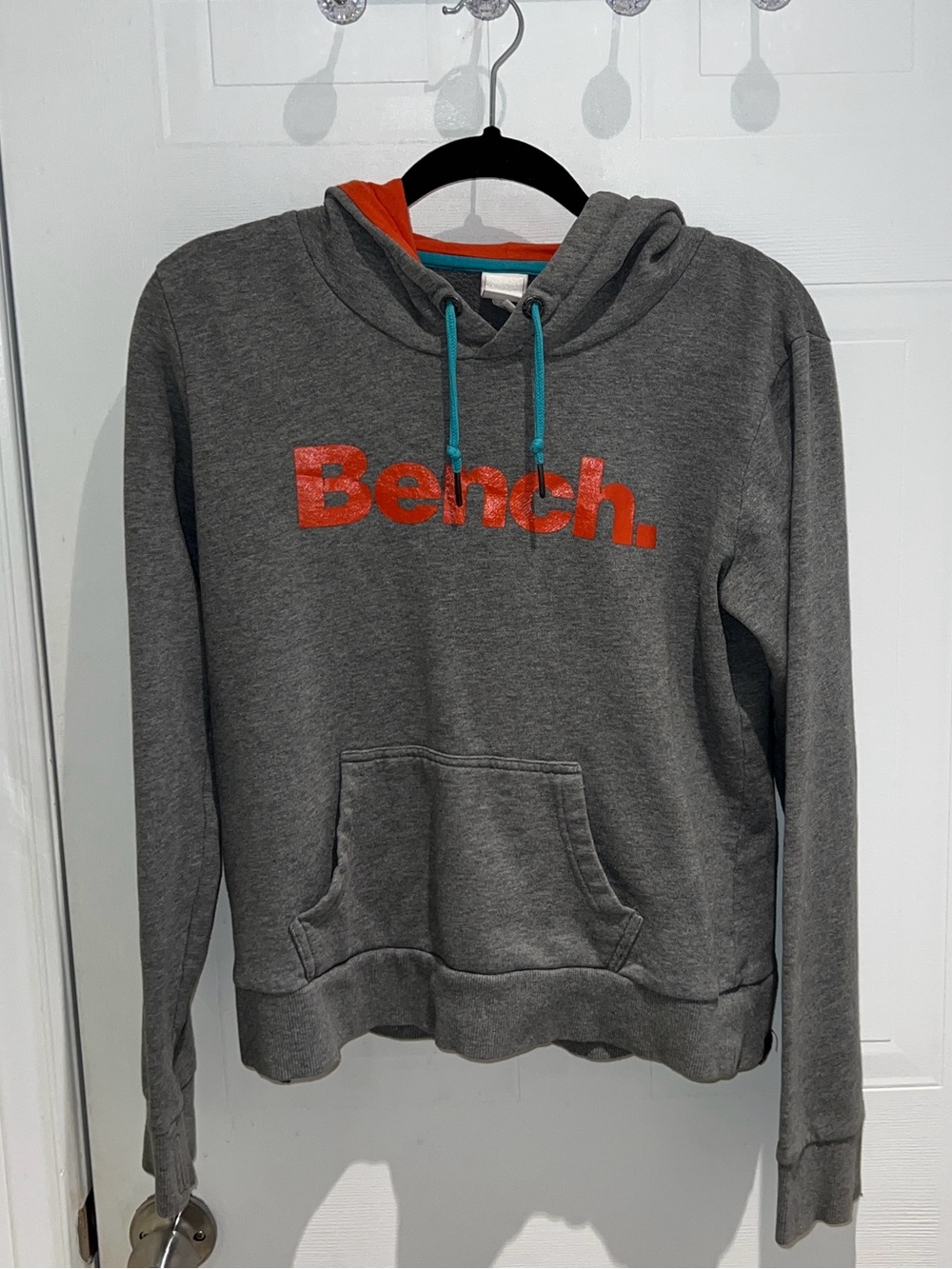 Bench Gray Hoodie Women’s Size Large Casual Sporty Athleisure Streetwear Cozy